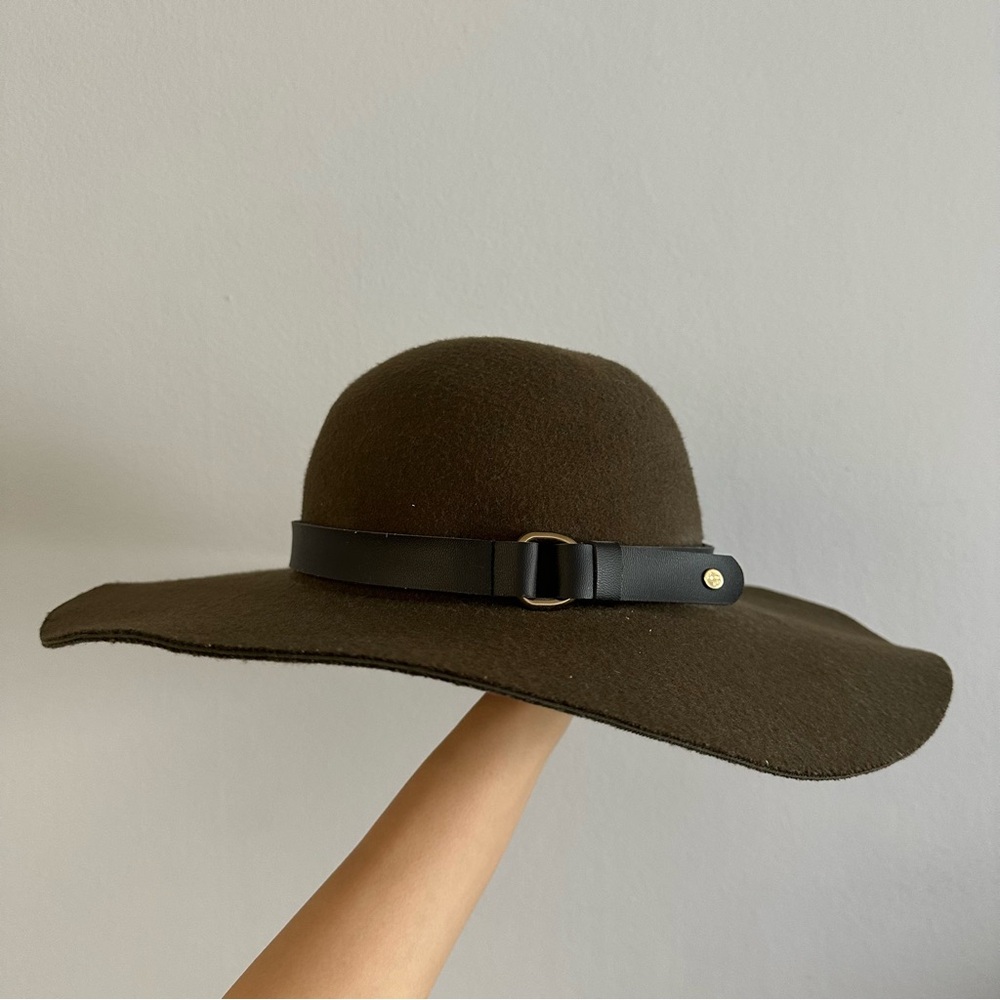 NWOT A&F Wide Brim Wool Felt Hat w/ Round Crown & Faux Leather Strap in Khaki